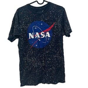 2/$15 Buzzaldrin Unisex M Blue Nasa logo splatter paint t-shirt